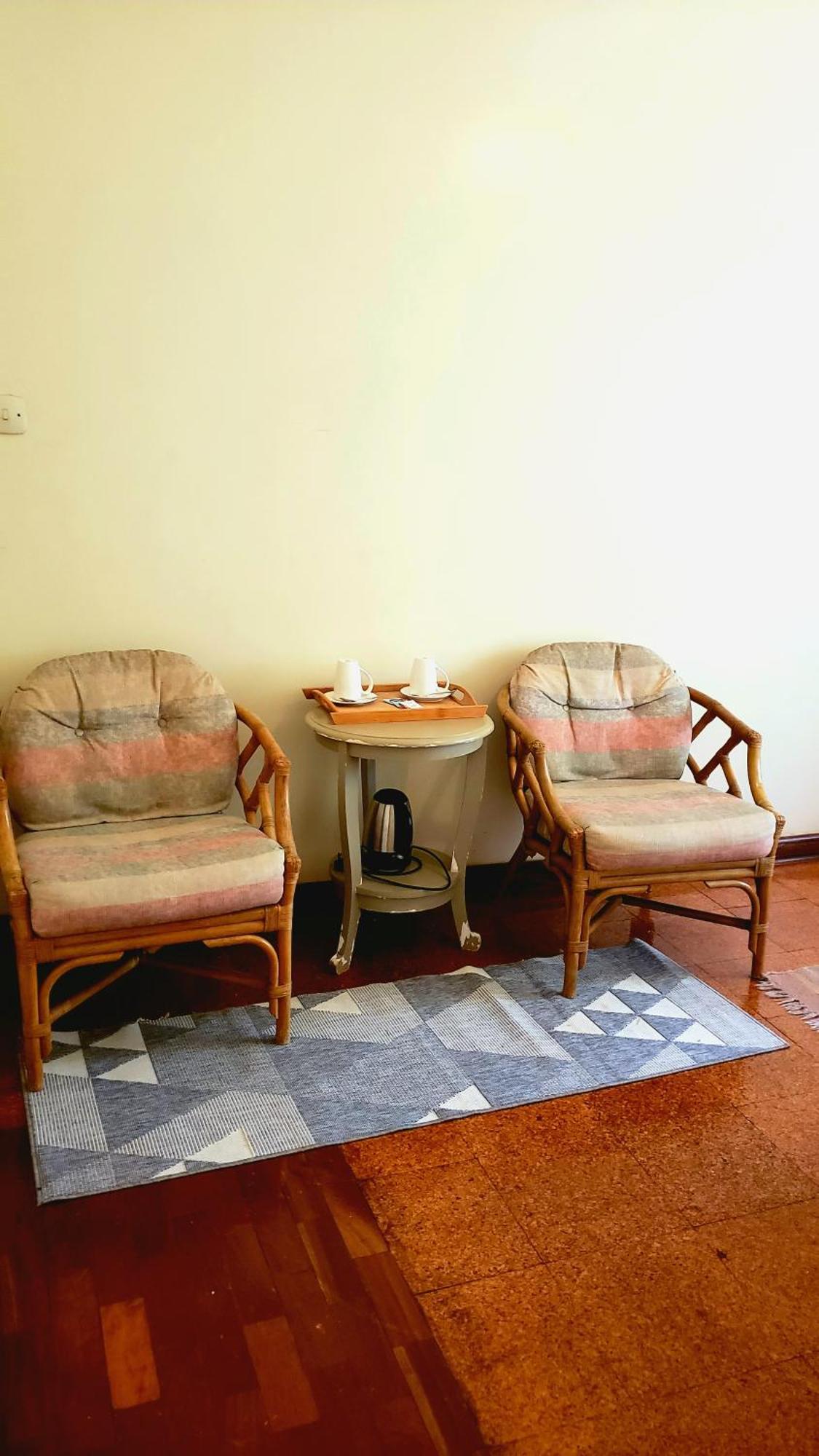 Hotel Zereniti House Muyaka Exterior foto
